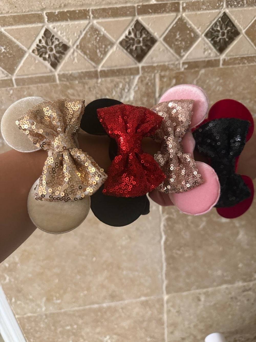EUC Set of 4️⃣ Sequined Bow Minnie Mouse Ear Hair Ties